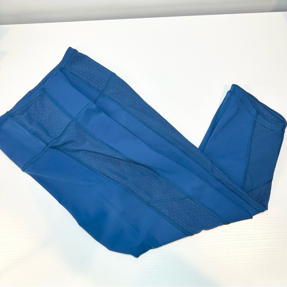 Lululemon Body Con Crop Leggings - Picture 11 of 16